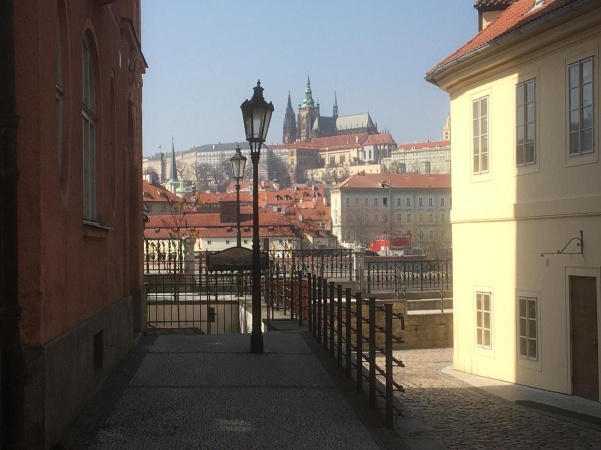 Apartment Vltava Prague Praga Exterior foto