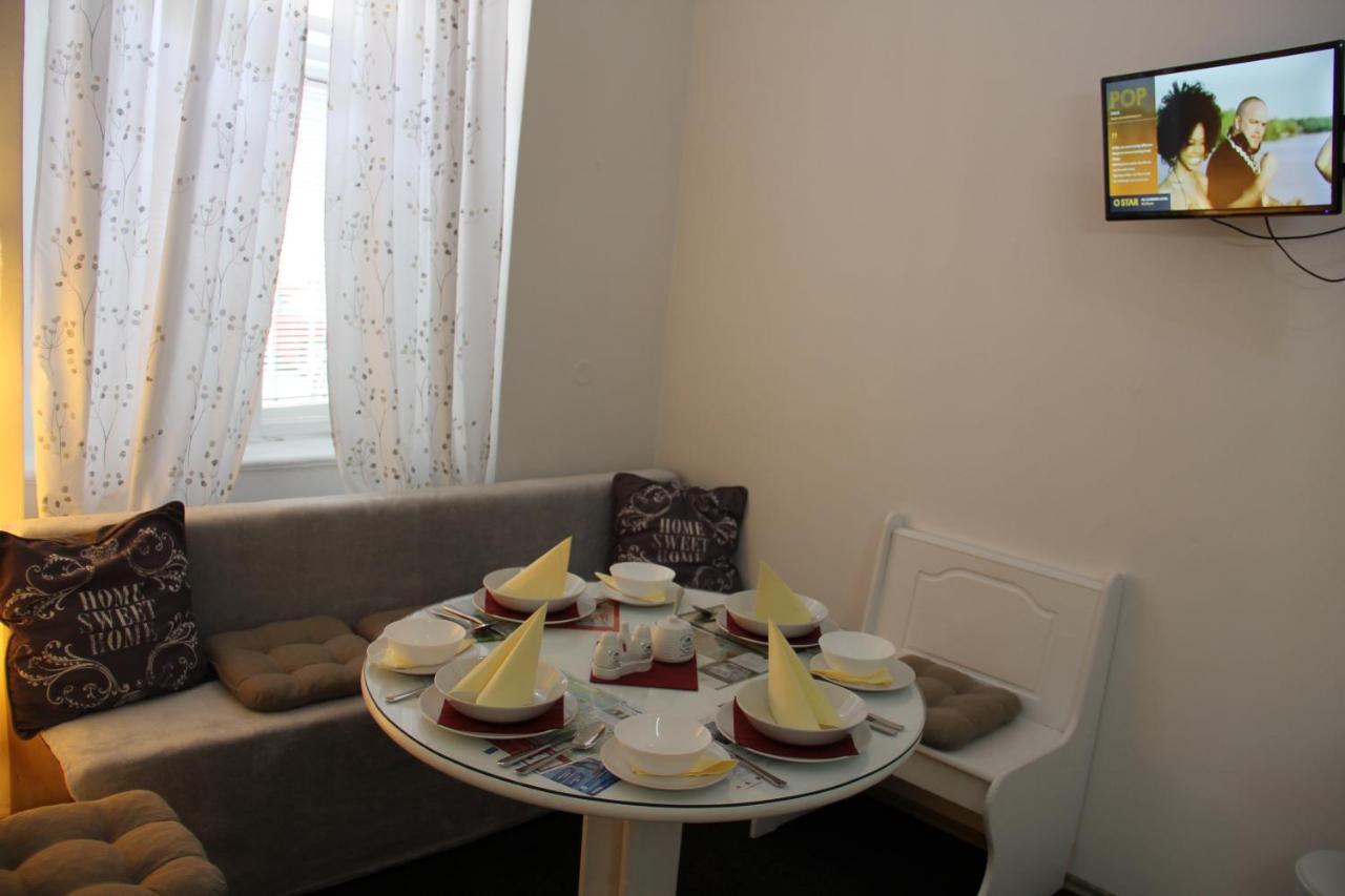 Apartment Vltava Prague Praga Exterior foto