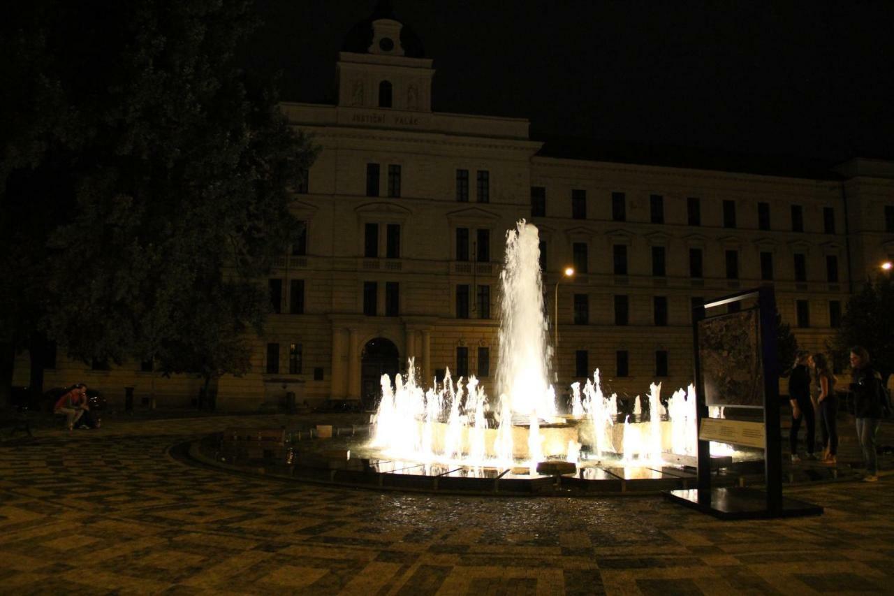 Apartment Vltava Prague Praga Exterior foto