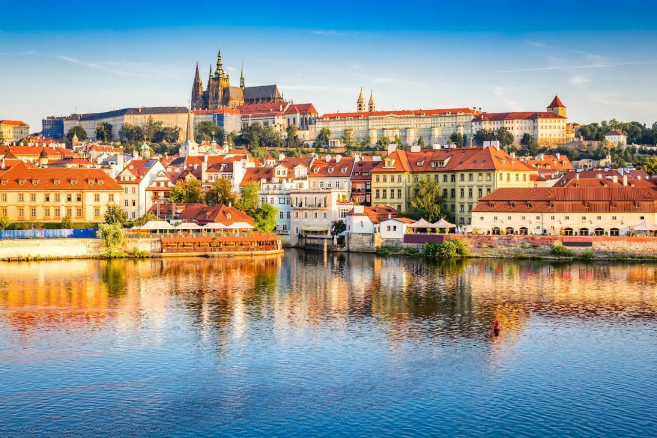 Apartment Vltava Prague Praga Exterior foto